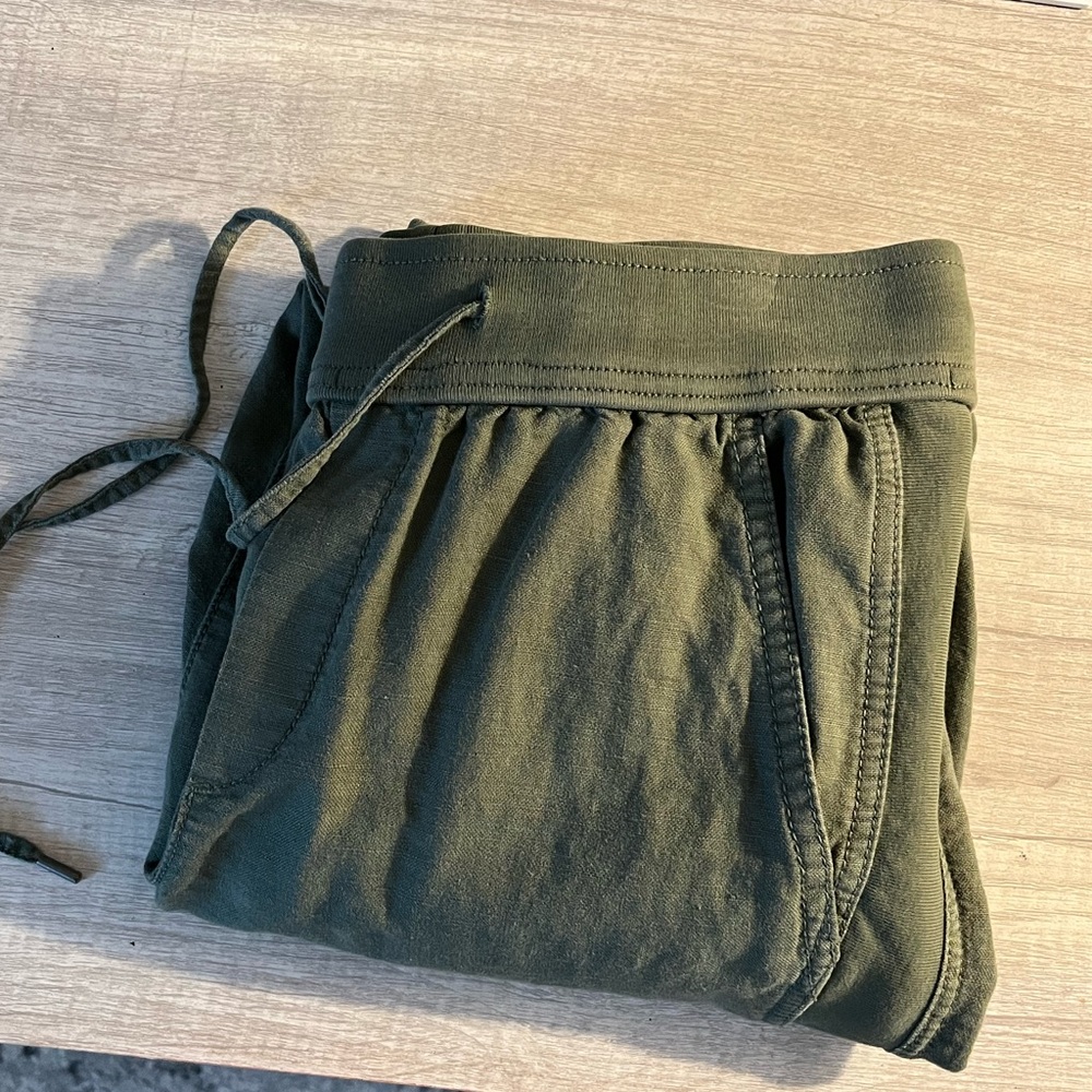 Gap joggers!